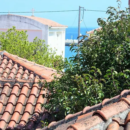 Stamoulis Apartman *