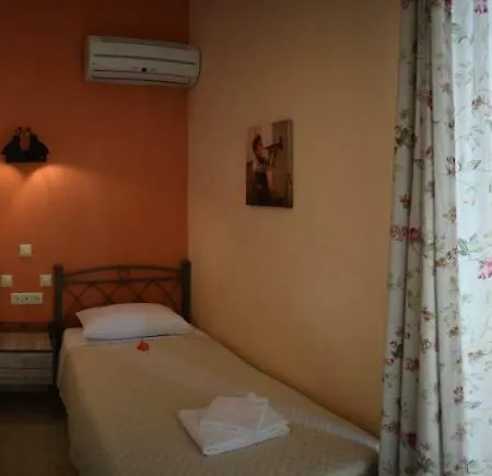 Stamoulis Apartman Ajía Effimía