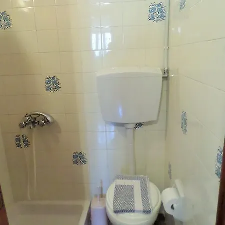 Stamoulis Lägenhet Agia Efimia